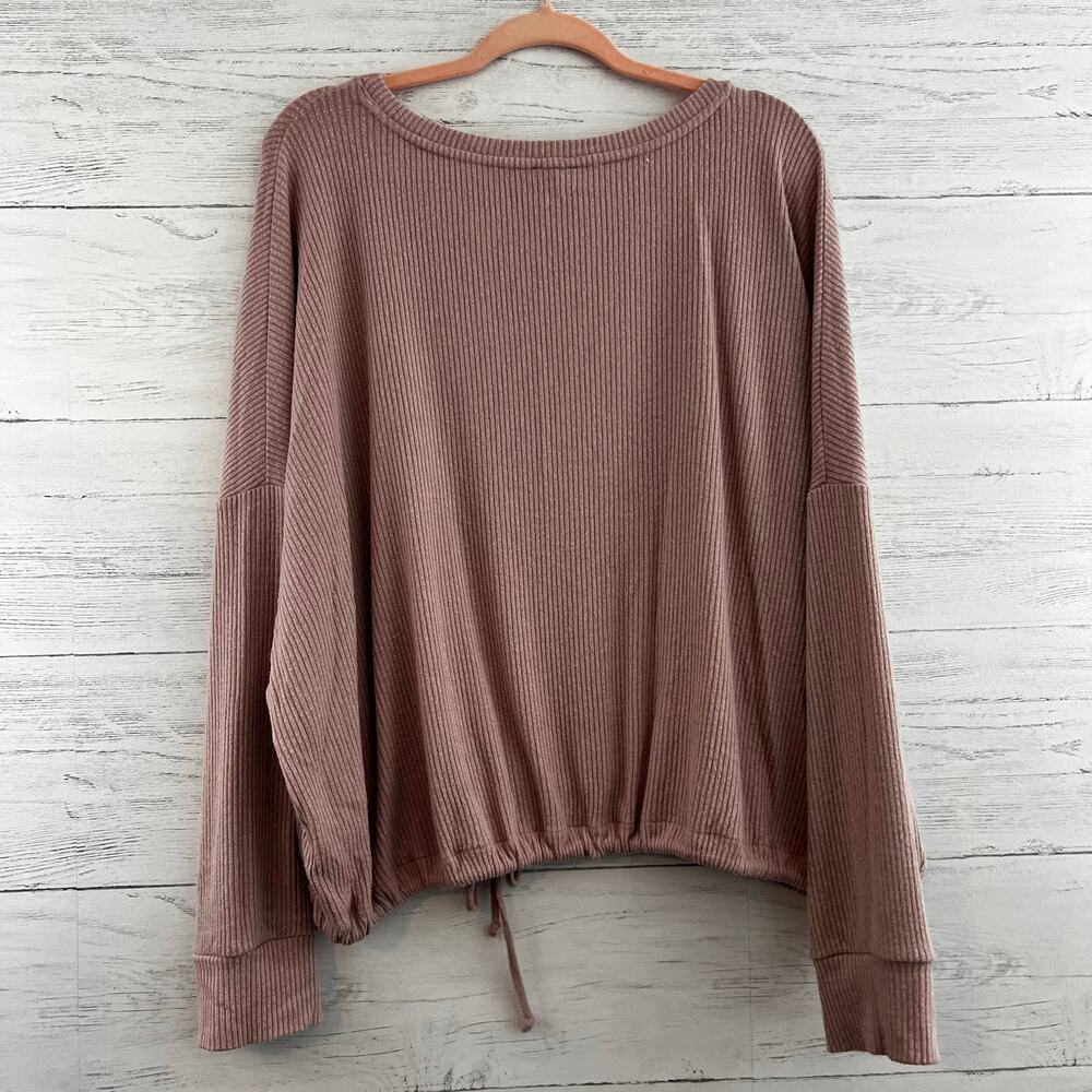 Express Pink Long Sleeve Pullover Sweater Size XL - Picture 2 of 7